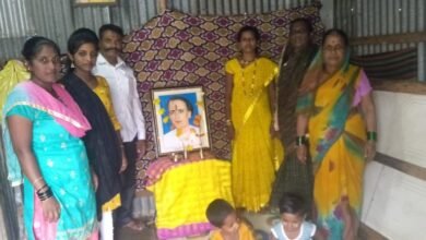 Photo of पुरोगामी संघर्ष परिषदेच्यावतीने अण्णाभाऊना अभिवादन
