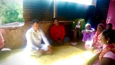 Photo of बोरगाव माळेवाडी अत्याचार पीडितांना पालकमंत्री दत्तात्रय भरणे यांनी दिली भेट