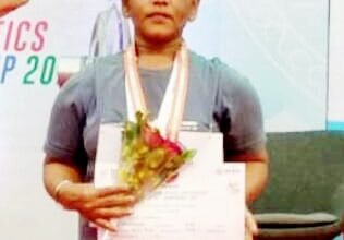 Photo of हॅण्डीकॅप असोसिएशनच्या आकुताईने पटाकाविले कांस्य पदक