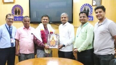 Photo of डॉ. रोंगे सरांच्या मार्गदर्शनाखाली विद्यार्थी गरुडझेप घेतात -नूतन अभियंता आकाश चव्हाण