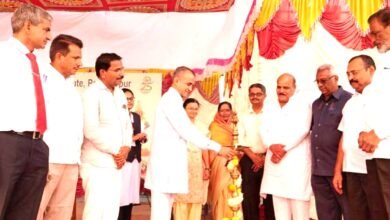 Photo of देशाचे भवितव्य उज्वल करायचे असेल तर भारतीय संविधान अभ्यासावेच लागेल – संविधान प्रचारक प्रा.सुभाष वारे
