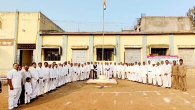 Photo of विवेक वर्धिनी विद्यालय येथे प्रजासत्ताक दिन उत्साहात साजरा