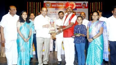 Photo of सुनिल अडगळे यांना जिल्हा परिषदेचा “आदर्श शिक्षक पुरस्कार” प्रदान.