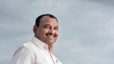 Photo of मंगळवेढा तालुक्याचा दुष्काळी यादीत समावेश करण्यासाठी आमदार अवताडे मुख्यमंत्र्याच्या भेटीला