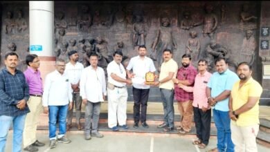 Photo of प्रा. डॉ. धनंजय साठे यांना राज्यस्तरीय “सत्यशोधक अण्णा भाऊ साठे समाजभूषण पुरस्कार” प्रदान