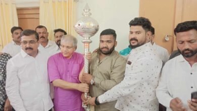 Photo of उपमहाराष्ट्र केसरी पैलवान सादिकभाई पठाण यांचा अ‍ॅड. प्रकाश आंबेडकर यांच्या प्रमुख उपस्थितीमध्ये वंचित बहुजन आघाडीत प्रवेश!