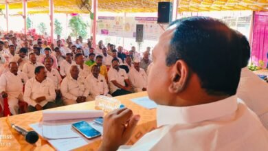 Photo of मतदारसंघातील दुष्काळजन्य परिस्थितीच्या पार्श्वभूमीवर चारा व पाणी नियोजनामध्ये आवश्यक उपाययोजना करा – आ आवताडे