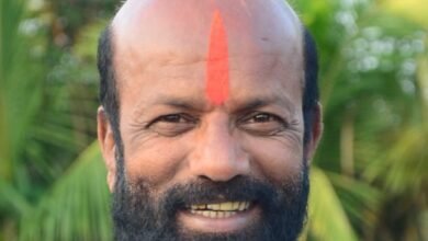 Photo of श्री संत नरहरीमहाराज प्रतिष्ठान व शिलेदार ग्रुप चा समाज भुषण पुरस्कार काकासाहेब बुराडे यांना जाहीर.