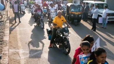 Photo of मतदान जागृतीबाबत पंढरपूर येथे सायकल व मोटार सायकल रॅली उत्साहात