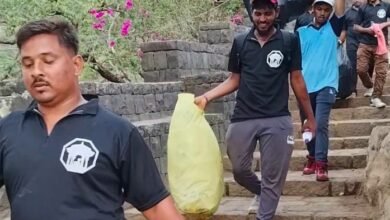 Photo of आधार युवा फाउंडेशन पंढरपुर यांच्या कडून दुर्गदुर्गेश्वर रायगडावर शिवविचाराचे पोस्टर