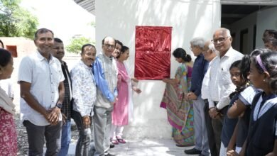 Photo of रोटरी क्लबच्या वतीने  गौतम विद‌यालय  मुलींच्या स्वच्छतागृहाचे नुतनीकरण व हस्तांतरण कार्यक्रम संपन्न