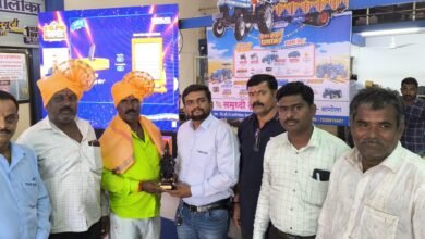 Photo of सोनालीका कंपंनीच्या जुन जॅकपॉट लकी ड्रॉ सोडत समृद्धी ट्रॅक्टर्स, पंढरपूर येथे संपन्न