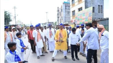 Photo of धम्म चक्र प्रवर्तन दिनाच्या रॅलीत मनसेचे नेते दिलीप बापू धोत्रे हे सहभागी