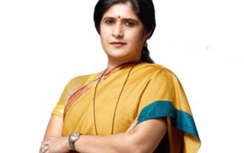 Photo of मनसे नेत्या शालिनीताई ठाकरे पंढरपूरच्या दौऱ्यावर