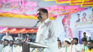 Photo of महाराष्ट्र गुजरातला आंदण देणाऱ्या महायुती सरकारला धडा शिकवा– जयंत पाटील