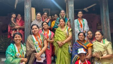 Photo of अभिजीत पाटील यांची माढा मतदार संघात महिलांनी सुरू केला प्रचार