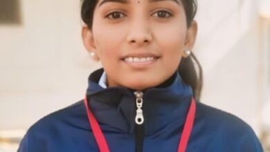 Photo of कर्मवीर भाऊराव पाटील महाविद्यालयातील तीन मुलींची ऑल इंडिया वेस्ट झोन क्रिकेट स्पर्धेसाठी निवड.