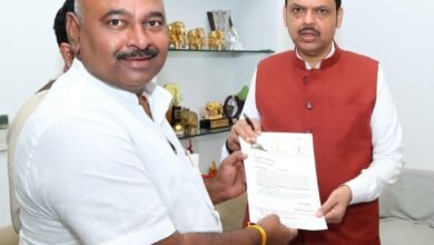 Photo of पंढरपूर-मंगळवेढ्यासाठी उद्योग द्यावेत आ. आवताडेंकडून मुख्यमंत्र्यांकडे मागणी