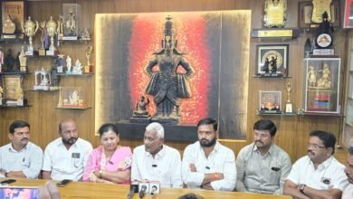 Photo of राजकीय अस्तित्वासाठी परिचारक समर्थकांची पोटसूळ