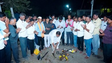 Photo of ५१ घरकुलांचे आमदार अभिजीत पाटील यांच्या हस्ते भूमिपूजन