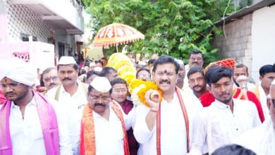 Photo of संत सावता माळी पुण्यतिथी सोहळ्यानिमित्त  विठुरायाच्या पालखीचे अरणकडे प्रस्थान 