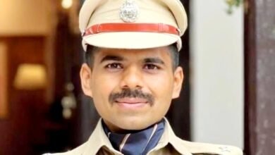 Photo of मतदारांनी कोणत्याही दबावाला बळी न पडता निर्भयपणे मतदान करावे: उपविभागीय पोलीस अधिकारी प्रशांत डगळे