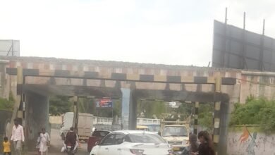 Photo of स्टेशन रोड वरील रेल्वे भूयारी पुलाच्या रस्त्याचे कामा मुळे 20 दिवस रस्ता बंद