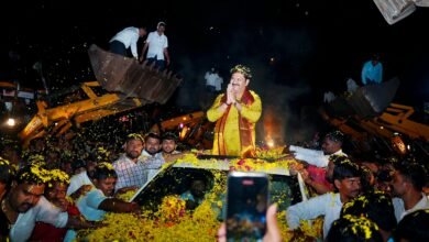 Photo of पंढरीत आ.अभिजीत पाटील यांच्या वाढदिवसानिमित्त जल्लोष!