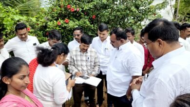 Photo of अतिवृष्टीबाधित शेतकऱ्यांशी आ. समाधान आवताडे यांनी साधला संवाद