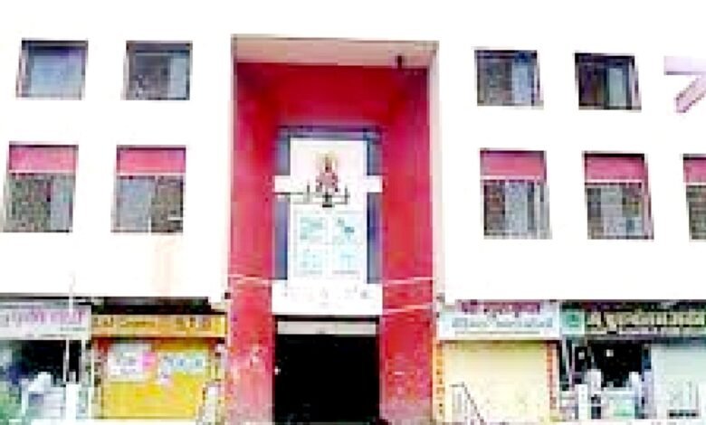 Photo of पंढरपूर नगरपरिषद निवडणूक नागराध्यक्षपदासाठी अंतिम दिवशी 5 अर्ज तर नगरसेवक पदासाठी 36जागेसाठी 133 अर्ज राहिले