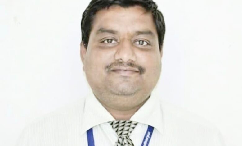 Photo of डॉ.सचिन गवळी सर हे विद्यार्थीप्रिय शिक्षक होते -प्राचार्य डॉ.बी.पी. रोंगे