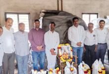 Photo of श्री विठ्ठल सह. साखर कारखान्याच्या वतीने सभासद, ऊस पुरवठादार व कामगारांना गुढीपाडवा सणानिमित्त साखर विक्री सुरू