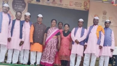 Photo of स्वरसंगम कलापथक लोकनाट्य बहुउद्देशीय संस्था, सोलापूर यांचा रथाची पूजा उत्साहात संपन्न