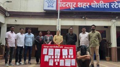 Photo of बारा तोळे सोने आणि तीस भार चांदी जप्त  चोरीतील मुद्देमाल जप्त करण्यात पंढरपूर शहर पोलीसांना यश